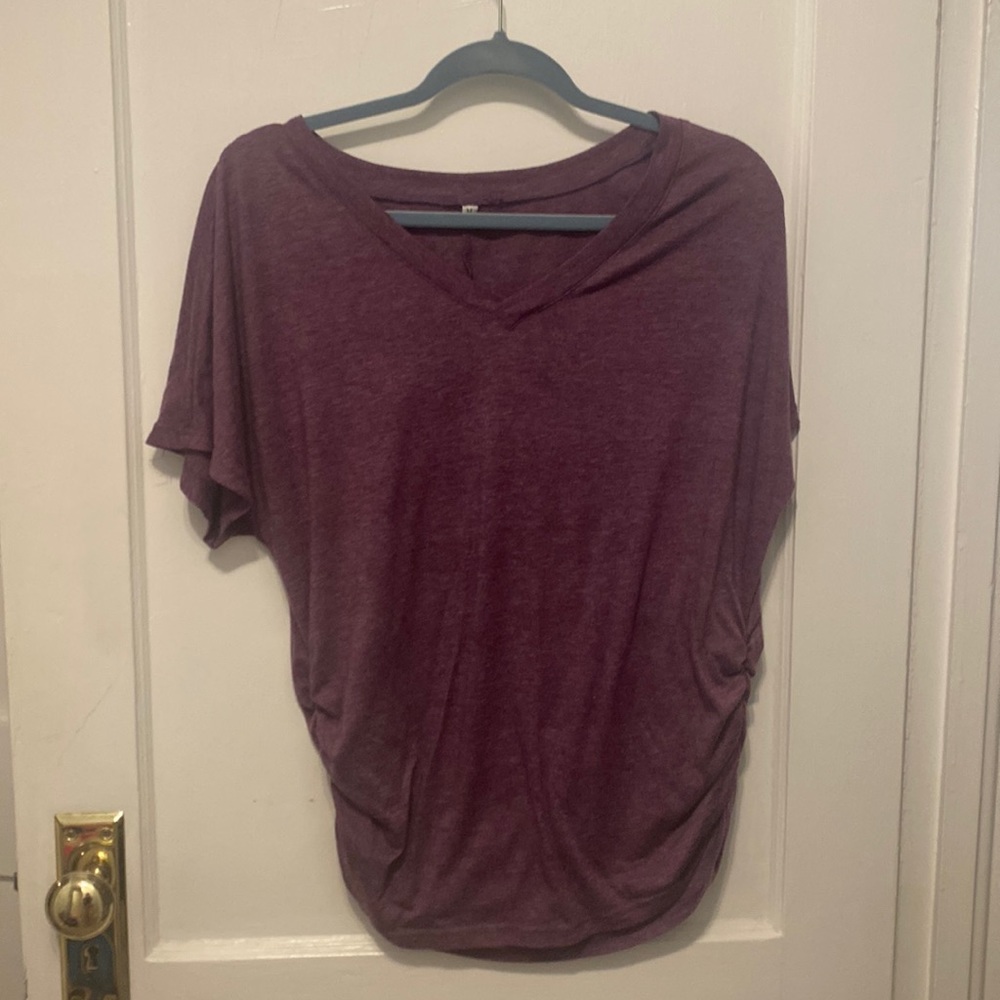 Purple side ruched v-neck tee